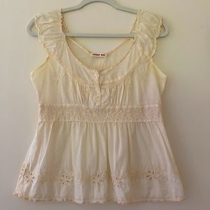 Pretty Johnny Was Peasant Top